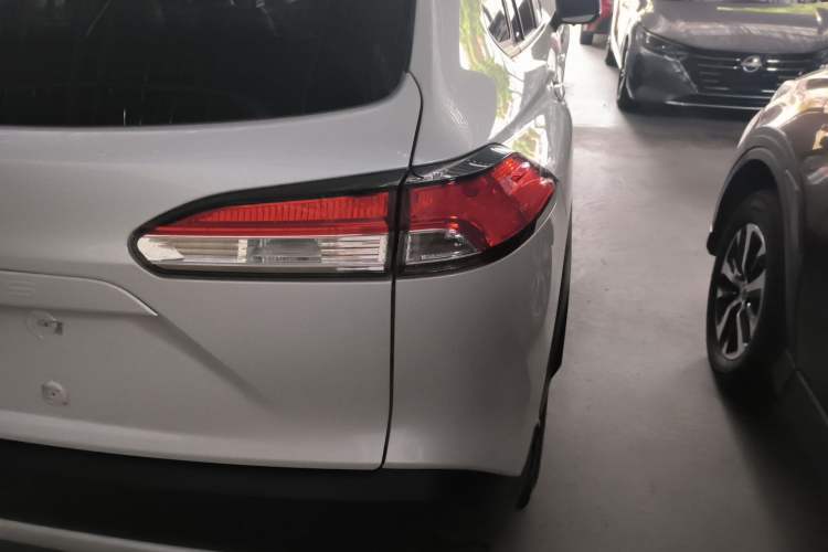 Used Toyota Corolla Cross 2023 2.0L Pioneer Edition Exterior 3