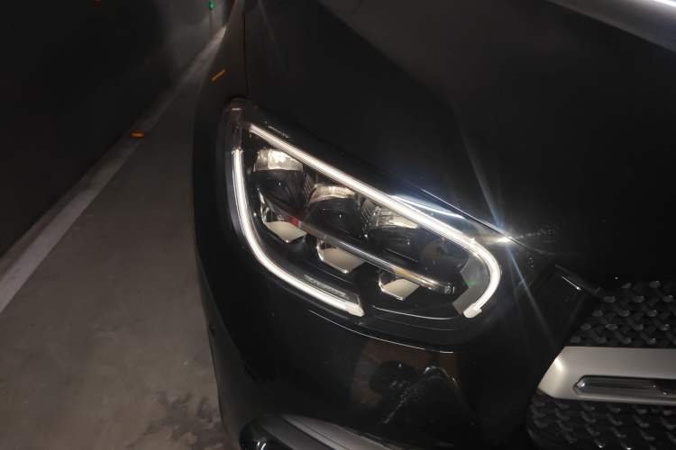 Used Mercedes-Benz GLC 2021 GLC 300 L 4MATIC Dynamic Model Right Front Headlight