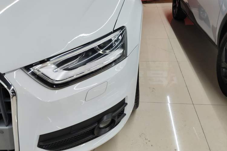 Used Audi Q3 2016 30 TFSI Collector's Edition Comfort Model
