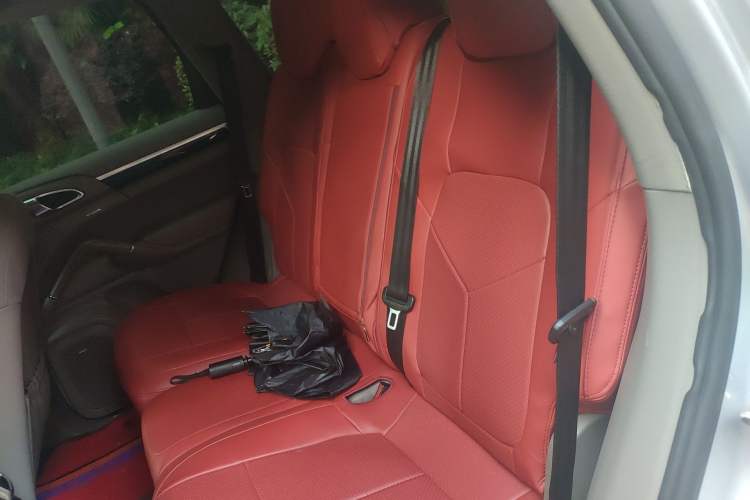 Used Porsche Cayenne 2011 Cayenne 3.0T Left Rear Seat