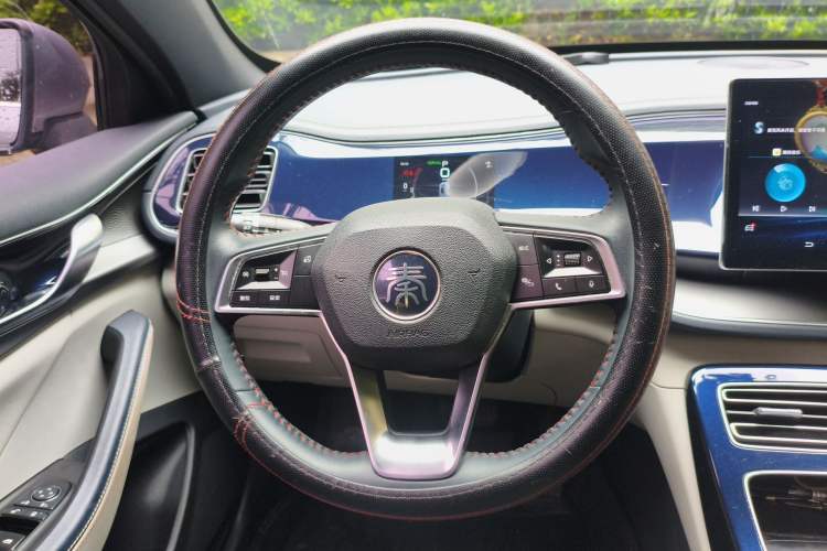 Used BYD Qin PLUS 2021 DM-i 120KM Prestige Model Steering Wheel