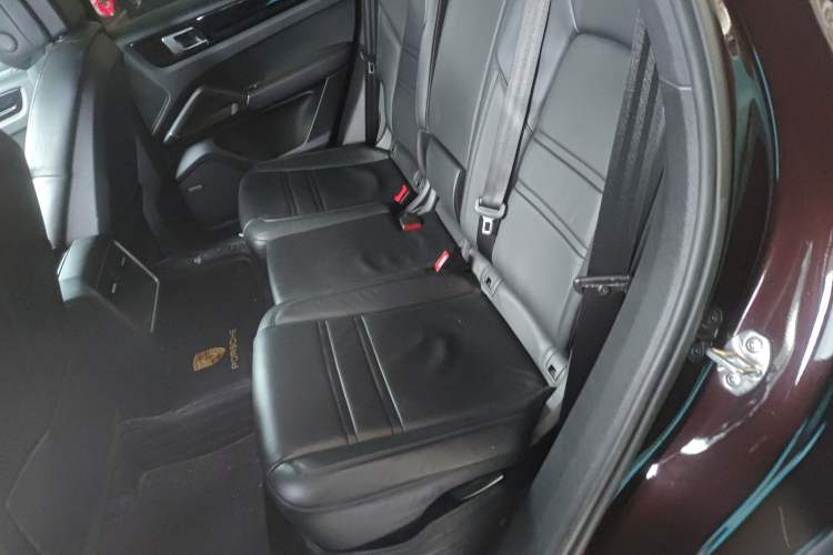 Used Porsche Cayenne 2019 Cayenne Coupé 3.0T
