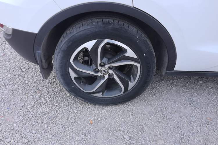 Used Dongfeng Aeolus AX5 2017 1.4T Automatic Qushang Model
