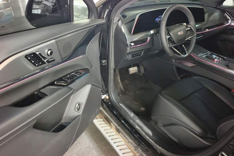 Used Cadillac XT5 2026 Model 2.0T Luxury Edition Driver Seat