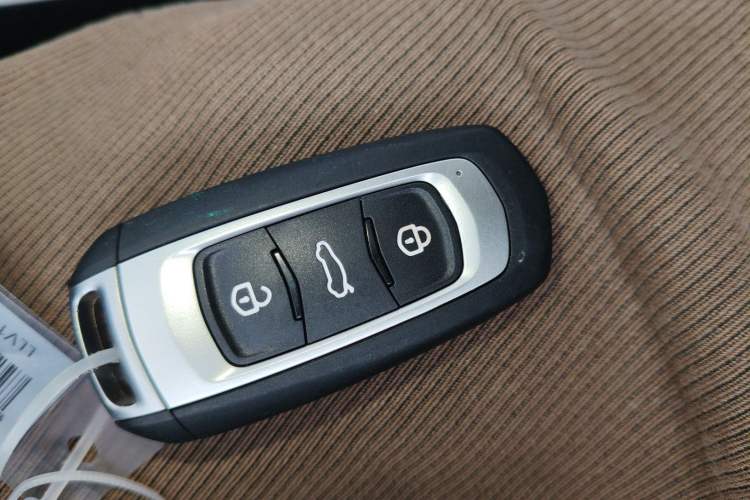 Used Livan Blue Balloon 2025 Model Dynamic Version
