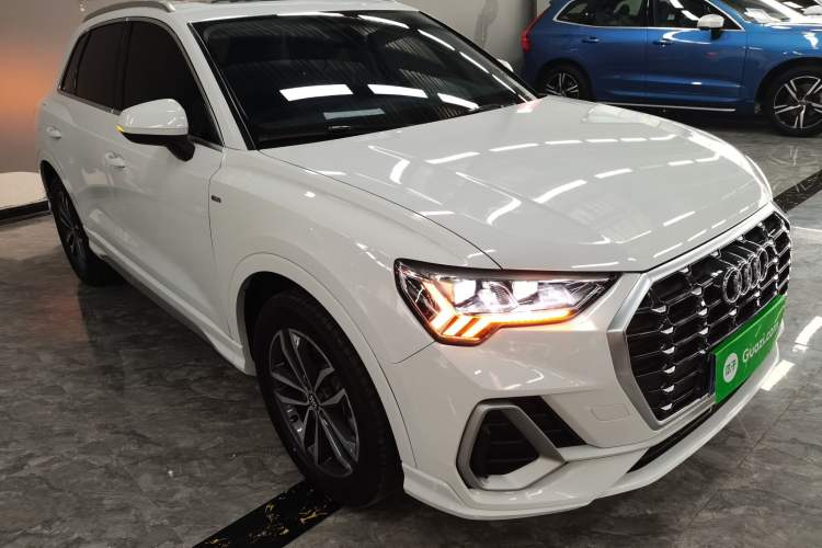 Used Audi Q3 2020 35 TFSI Ambition Dynamic Edition
