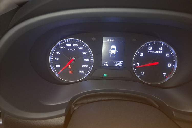 Used Foton General F9 2022 2.0T Gasoline Manual 4x4 Enjoyment Version Standard Cab 4G20TI5
