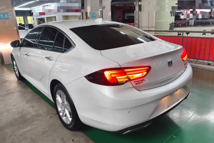 Used Buick Regal 2024 25T Deluxe Edition Rear Left 45 Deg