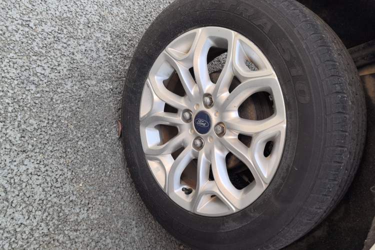 Used Ford EcoSport 2013 1.5L Automatic Prestige Model
