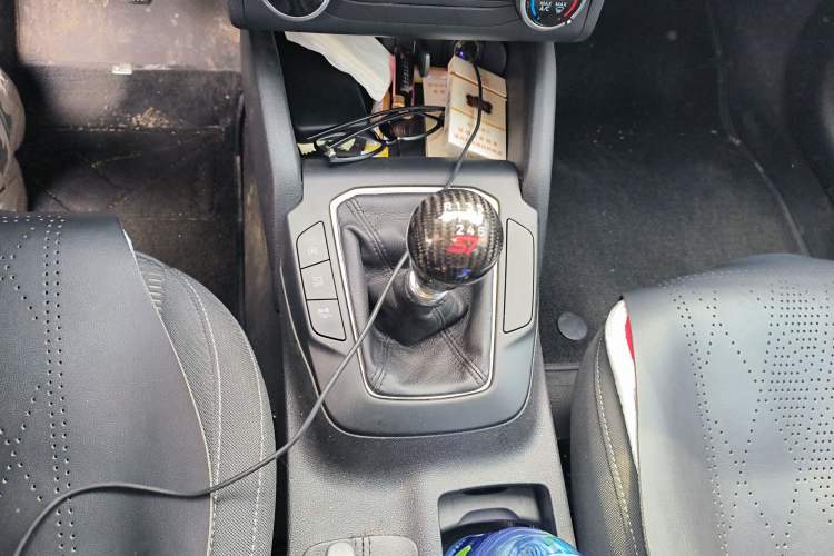 Used Ford Focus 2019 Hatchback 1.5L Manual FENGYUE Model China V Standard