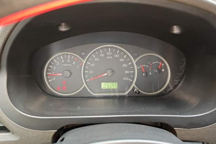 Used Wuling Hongguang 2014 1.2L Standard Model China IV
