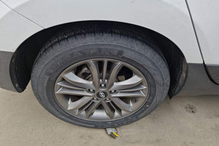 Used Hyundai ix35 2015 2.0L Automatic 2WD Smart Version China V Standard