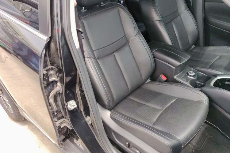 Used Nissan X-Trail 2020 2.5L XL ITS CVT 4WD Deluxe Navigation Edition Right Front Seat