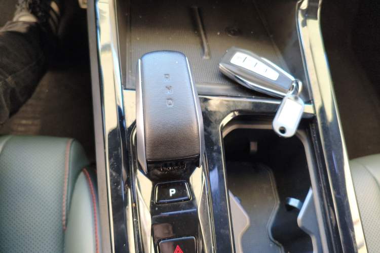 Used Geely Auto Emgrand X7 Sport 2024 1.5TD Prestige Edition