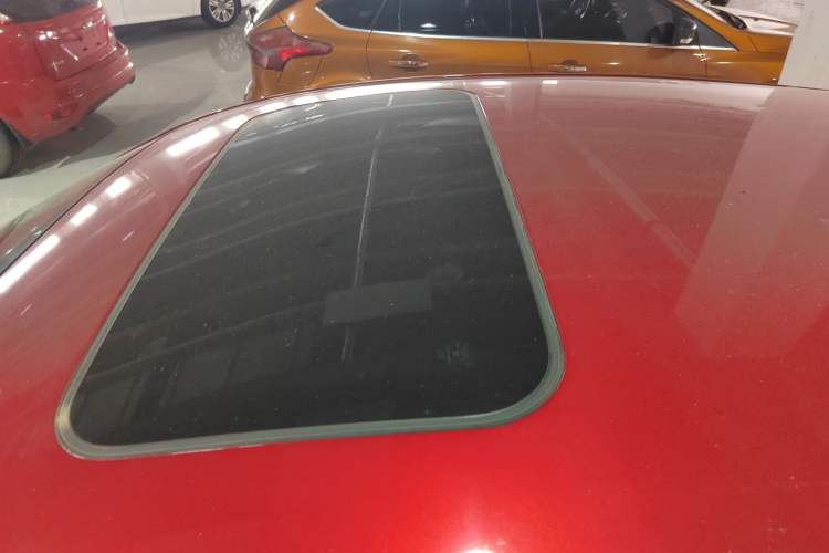 Used Mazda 3 Axela 2017 Hatchback 1.5L Automatic Luxury Model Emission Standard China V
