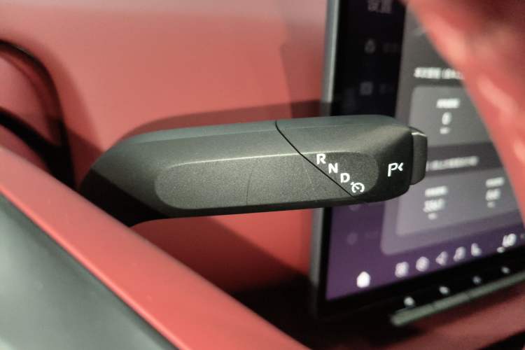 Used Avatr 12 2025 Year Updated Ultra Extended-Range Version Gear Lever