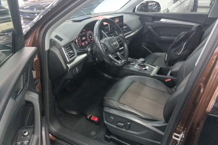 Used Audi Q5L 2018 45 TFSI Prestige Fashion Edition China V Emission Standard
