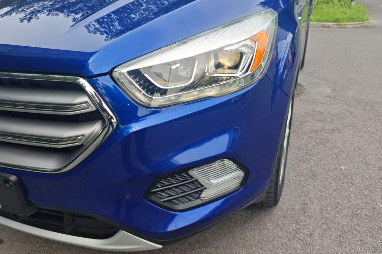 Used Ford Kuga 2017 EcoBoost 180 Two-Wheel-Drive Luxury Wing Edition