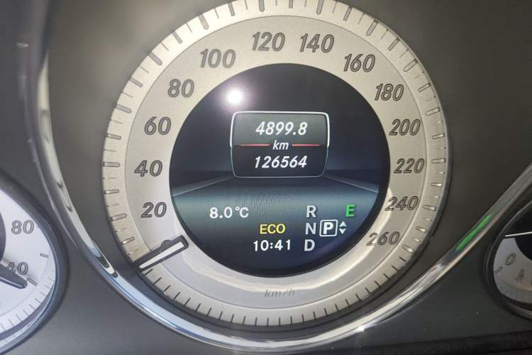 Used Mercedes-Benz GLK-Class 2015 GLK 260 4MATIC Fashion Edition Ultimate Version
