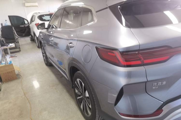 Used BYD Song PLUS New Energy 2025 EV 520km Premium Version
