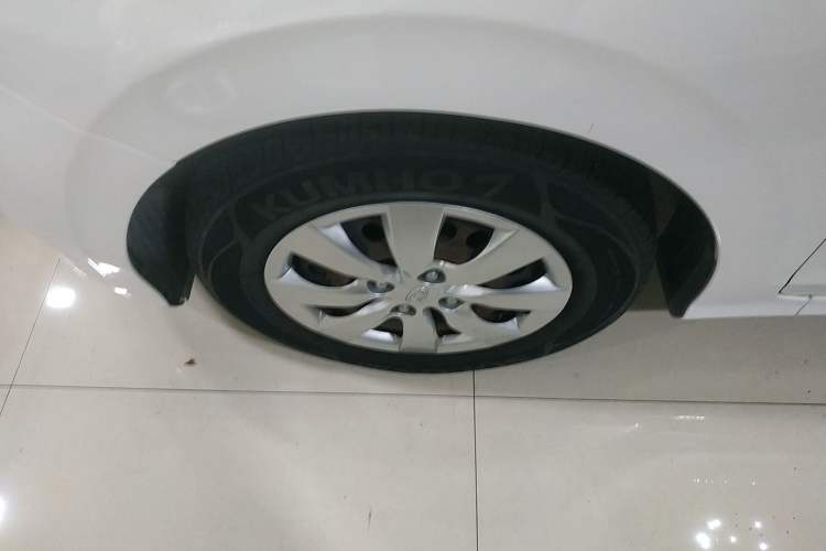 Used Hyundai Verna (older generation) 2017 1.4L Manual Refreshed Version China V Standard Exterior 7