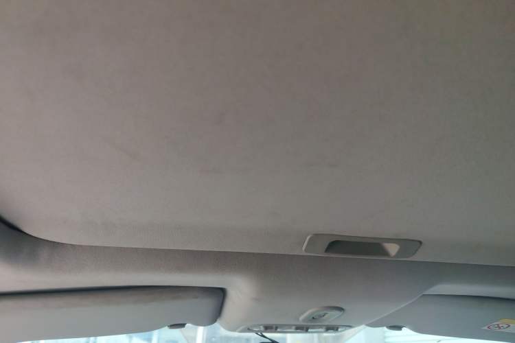 Used Venucia T70 2019 2.0L CVT Enjoy Edition China V Standard