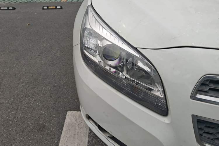 Used Chevrolet Malibu 2013 1.6T Automatic Comfort Edition Right Front Headlight