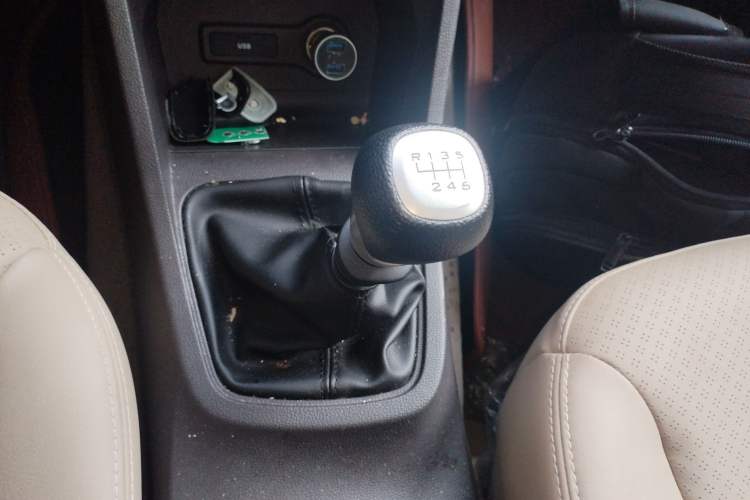 Used Wuling Hongguang 2021 1.5L Facelifted S Comfort Version with Electric Power Steering LAR