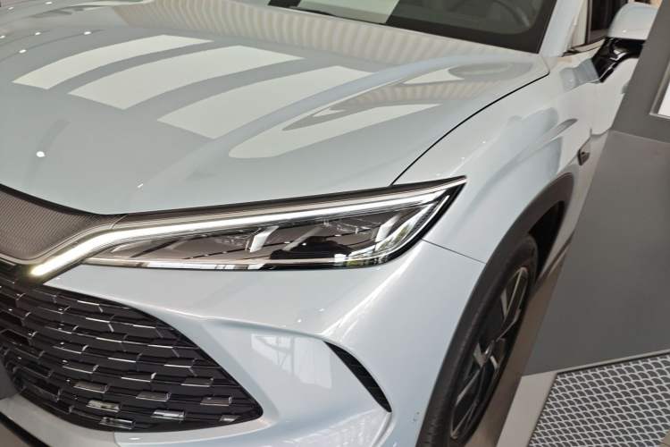 Used BYD Song L DM-i 2025 Intelligent Driving Version 160 km Excellence Edition Left Front Headlight