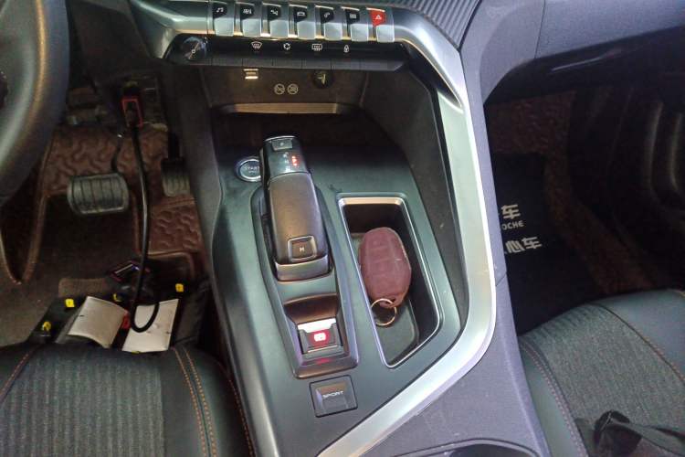 Used Peugeot 5008 2017 350THP 5-Seat Elite Edition