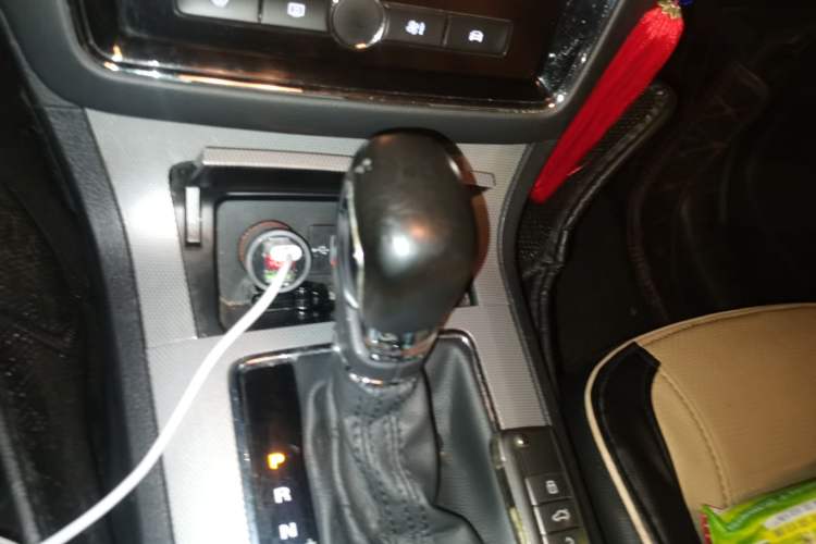 Used Roewe RX5 2020 20T Automatic 4G Connect Excellence Edition
