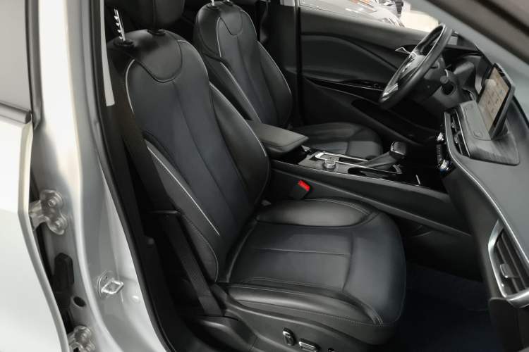 Used Buick Velite 6 2024 430km Enjoyment Version Right Front Seat