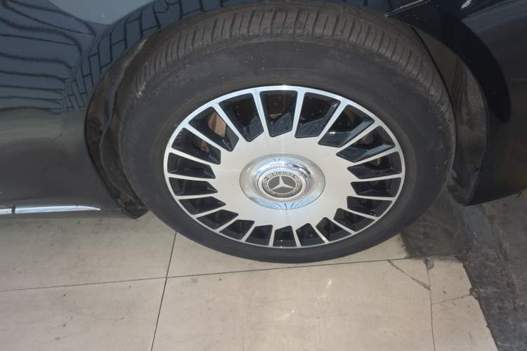 Used Mercedes-Benz S-Class 2017 S 320 L Business Model Right Front Wheel Hub