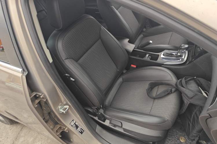 Used Buick Regal 2015 1.6T Leading Technology Model