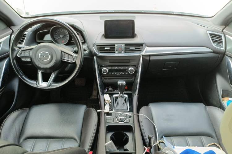 Used Mazda CX-4 2018 2.0L Automatic Two-Wheel Drive Blue Sky Luxury Edition
