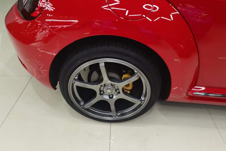 Used Volkswagen Beetle 2013 2.0 TSI Top-Trim Model
