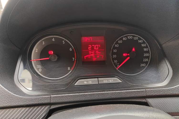 Used Volkswagen Jetta 2017 1.5L Manual Fashion Edition