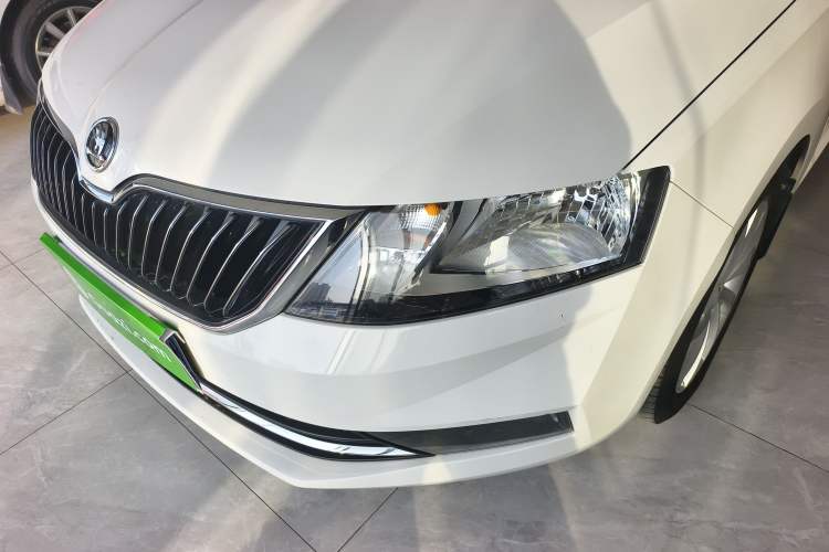 Used Skoda Rapid 2019 1.5L Automatic Comfort Edition China VI Standard