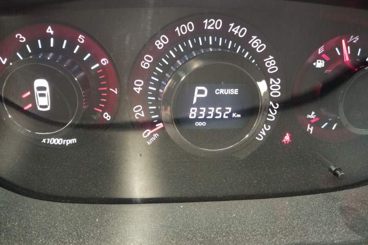 Used Luxgen Great 7 SUV 2011 2.2T Two-Wheel Drive Smart Version Odometer Close Up