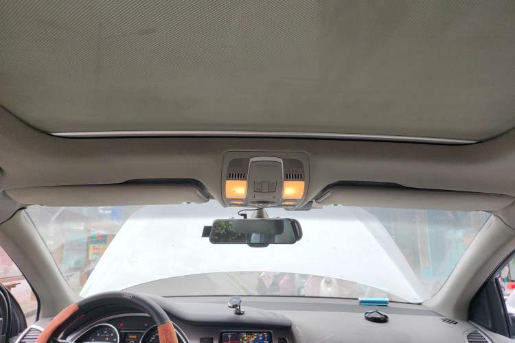 Used Audi Q7 2013 35 TFSI Technology Edition Headliner