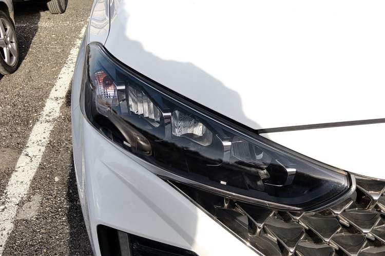 Used Hyundai ix35 2021 2.0L Automatic 2WD GLS Leading Edition Right Front Headlight