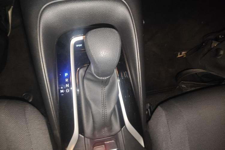 Used Toyota Levin 2022 185T CVT Luxury Edition
