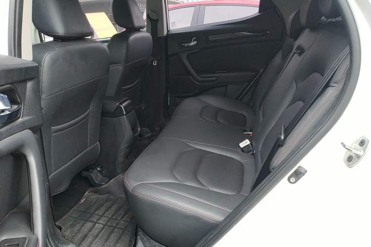 Used JAC Refine S3 2017 1.5L Manual Luxury Smart Model
