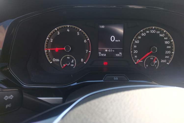 Used Volkswagen Bora 2020 1.5L Manual Fashion Edition
