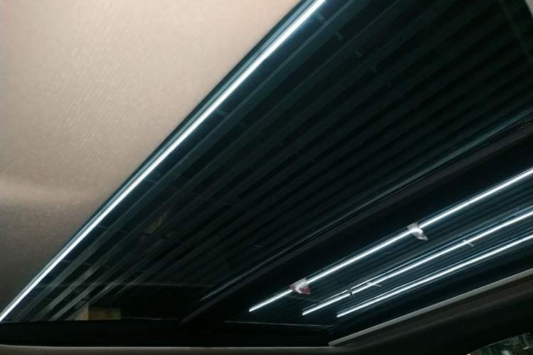 Used Honda Avancier 2020 240TURBO Two-Wheel Drive Premium Edition Headliner