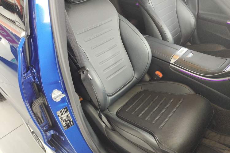 Used Mercedes-Benz C-Class New Energy 2023 C 350 eL Right Front Seat