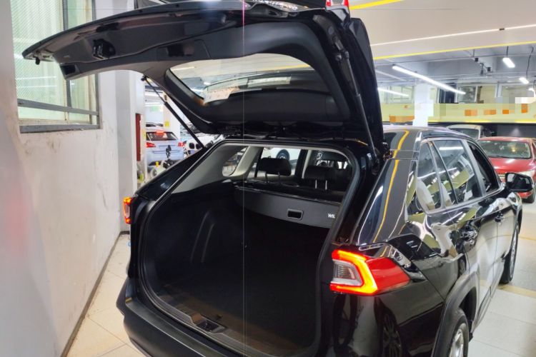 Used Toyota Wildlander 2023 2.0L CVT Two-Wheel Drive Urban Edition