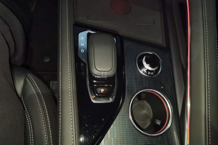 Used Zeekr 001 2023 WE Edition 100 kWh Gear Lever