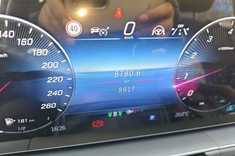 Used Mercedes-Benz GLE 2024 GLE 450 4MATIC Luxury Model
