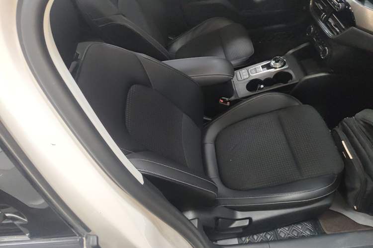 Used Ford Focus 2020 Hatchback EcoBoost 180 Automatic Trend Edition
